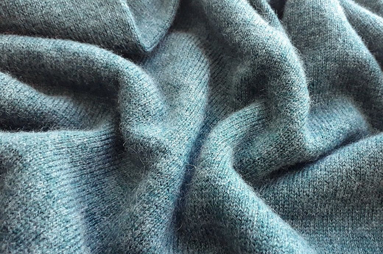 Top Cashmere Fabric Suppliers: Technological Advantages and Industry Applications